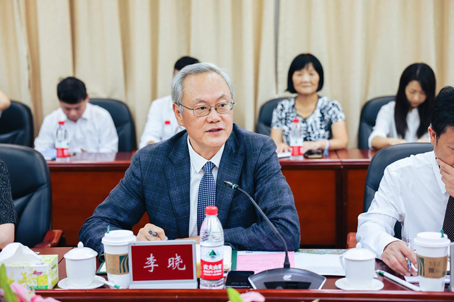 李晓校长讲话.jpeg
