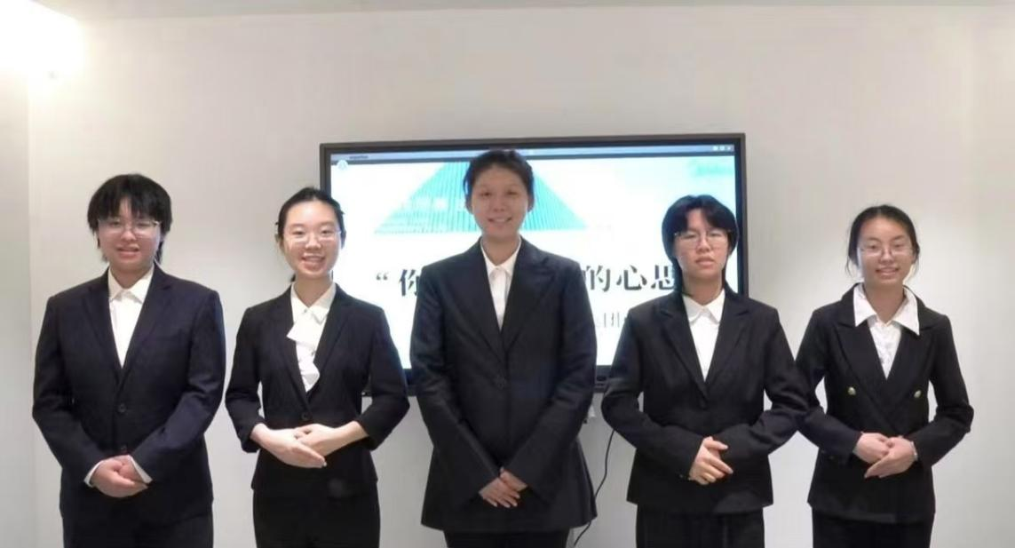 莫碧霞1.png
