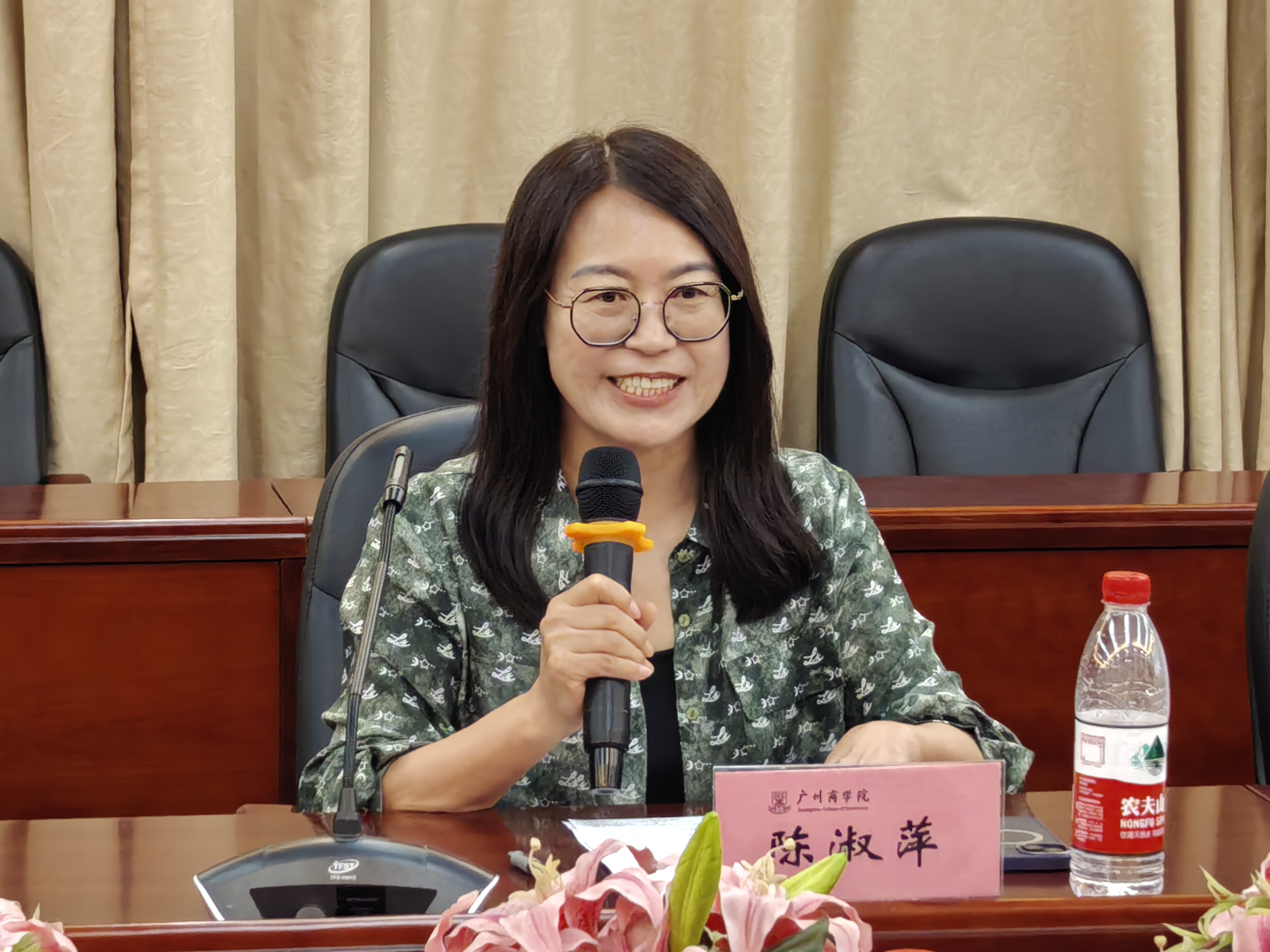 陈淑萍讲话.jpg